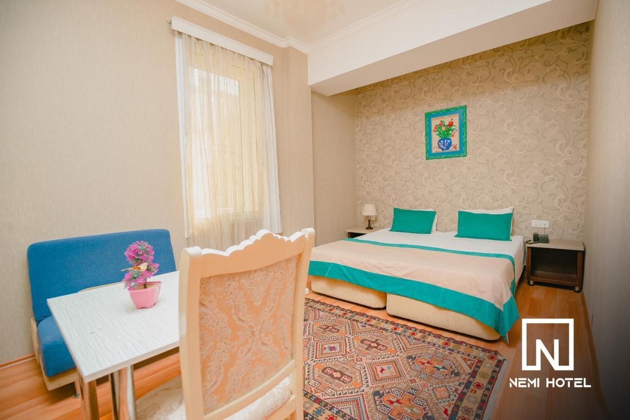 The Center Hotel Baku Exterior photo