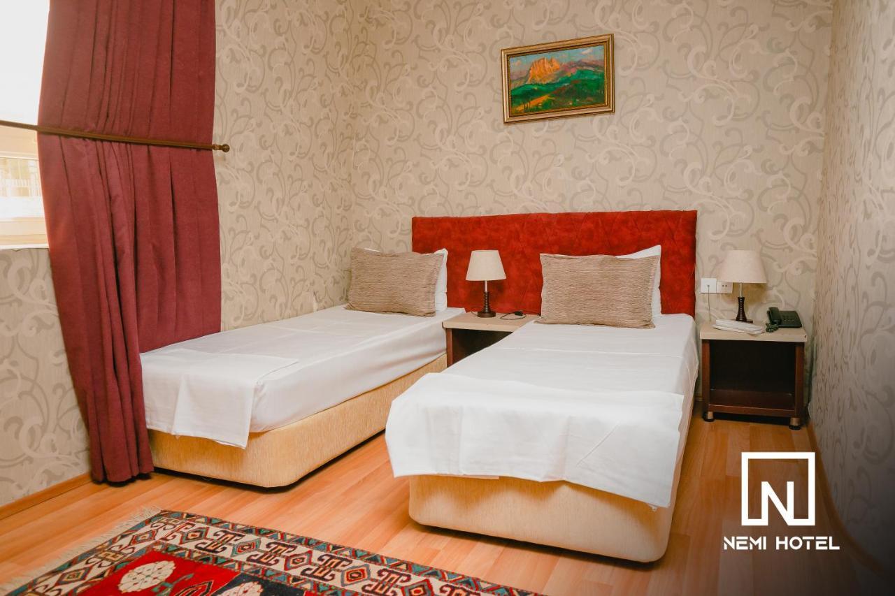 The Center Hotel Baku Exterior photo